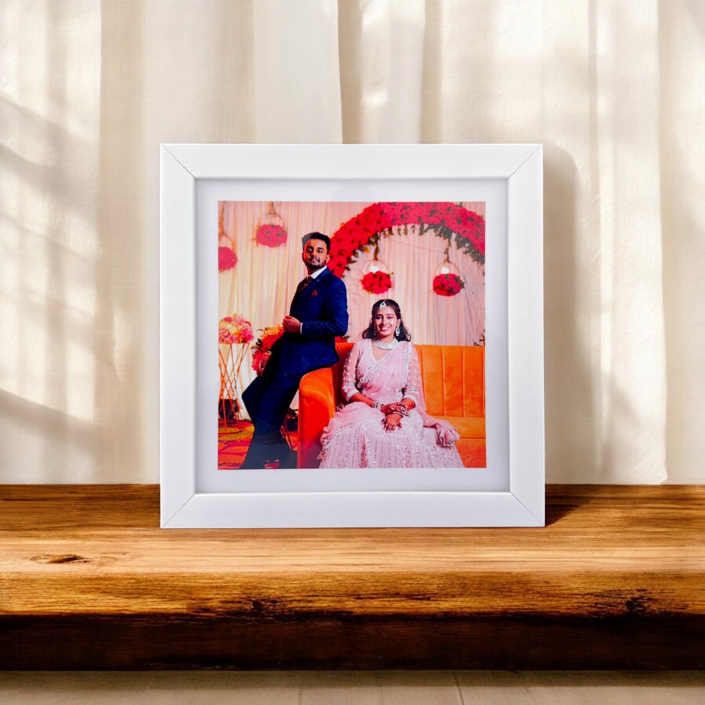 8x8 frame